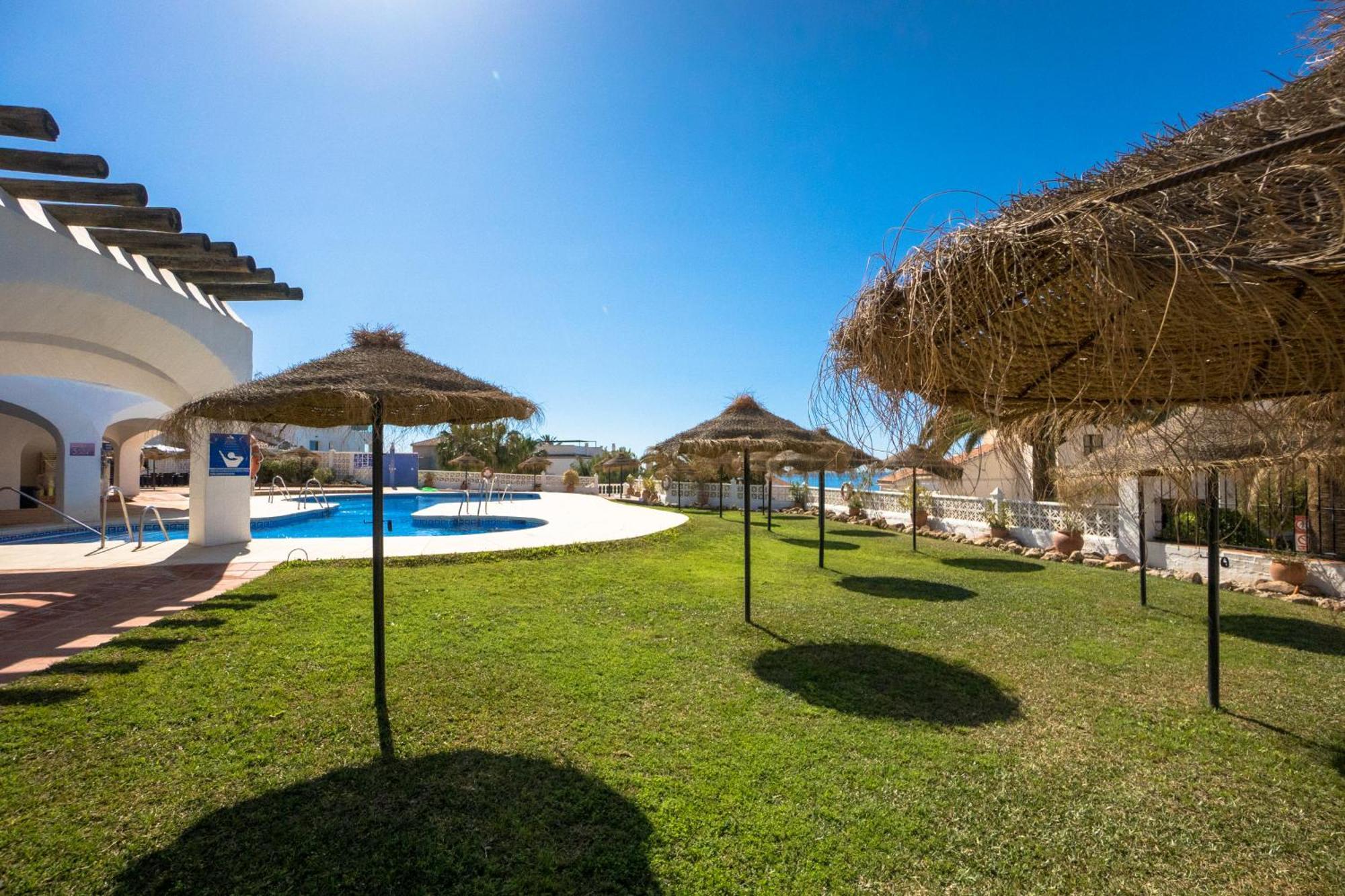 Appartamento Capistrano Playa 512 Menyber Nerja Esterno foto